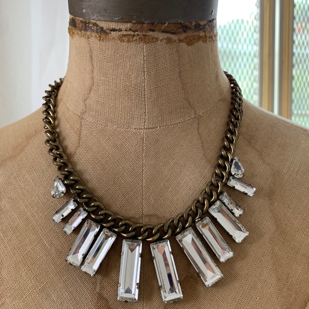 Beautiful Chain Link Crystal Statement Necklace - image 1